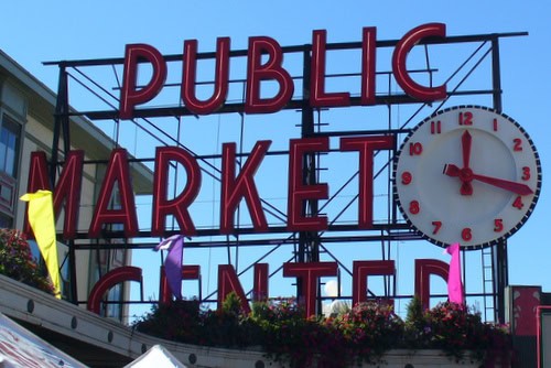 Pike Place Market clock (C.Cancler)