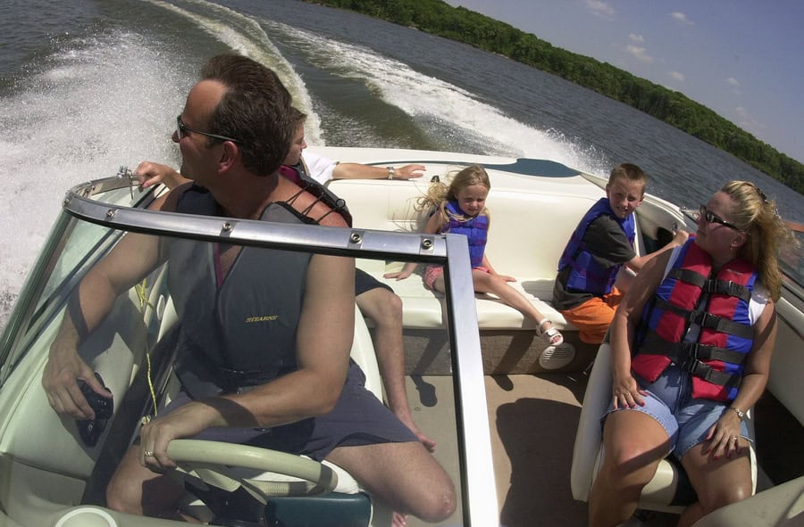 Family boating safely