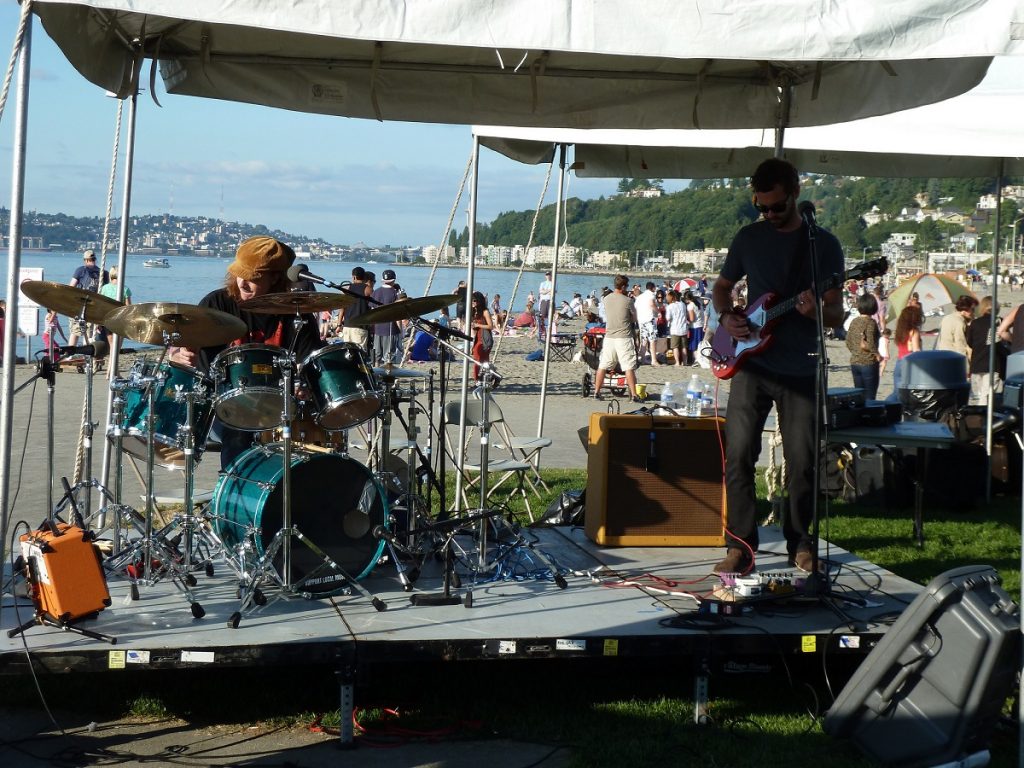 Alki Art Fair band 2012 photo by Chas Redmond (CC2)