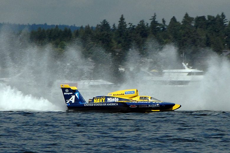 Spirit of the Navy hydroplane at Seattle Seafair By U.S. Navy photo by 2nd Class Eric J. Rowley [Public domain] via Wikimedia Commons