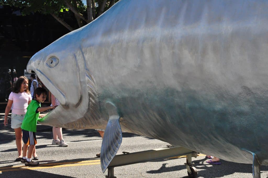 Ballard Seafood Fest Giant Salmon photo by Joe Mabel (CC2.0)