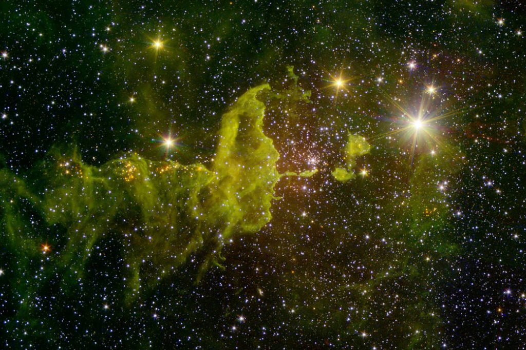 Spider Nebula (NASA, JPL-Caltech, 2MASS)