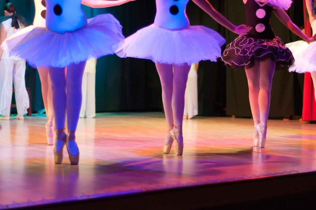 Classic Ballet dancers photo by rmarinello - DepositPhotos.com