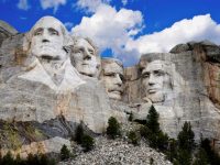 Mount Rushmore presidents Washington, Jefferson, Roosevelt, and Lincoln