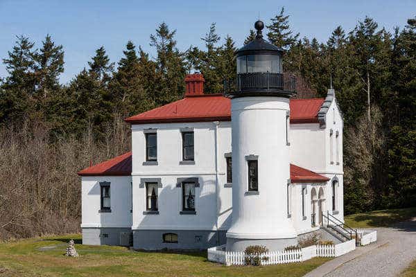 Admiralty Head Lighthouse