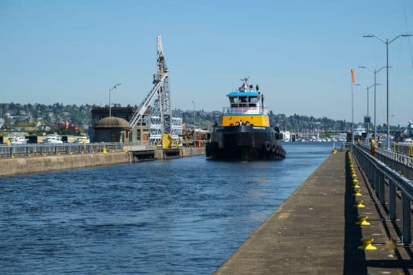 Tugboat going through Ballard Locks in Seattle