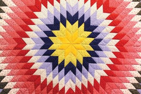 old-fashioned quilt design