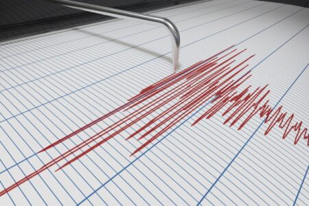 earthquake seismograph