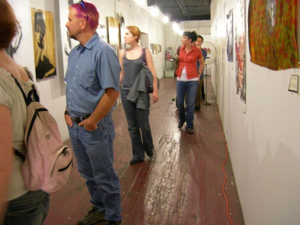 Seattle first Thursday art walk photo by Joe Mabel
