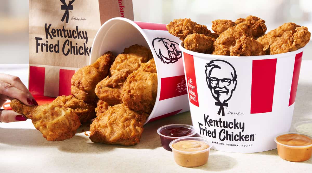 Kfc chicken and tenders buckets